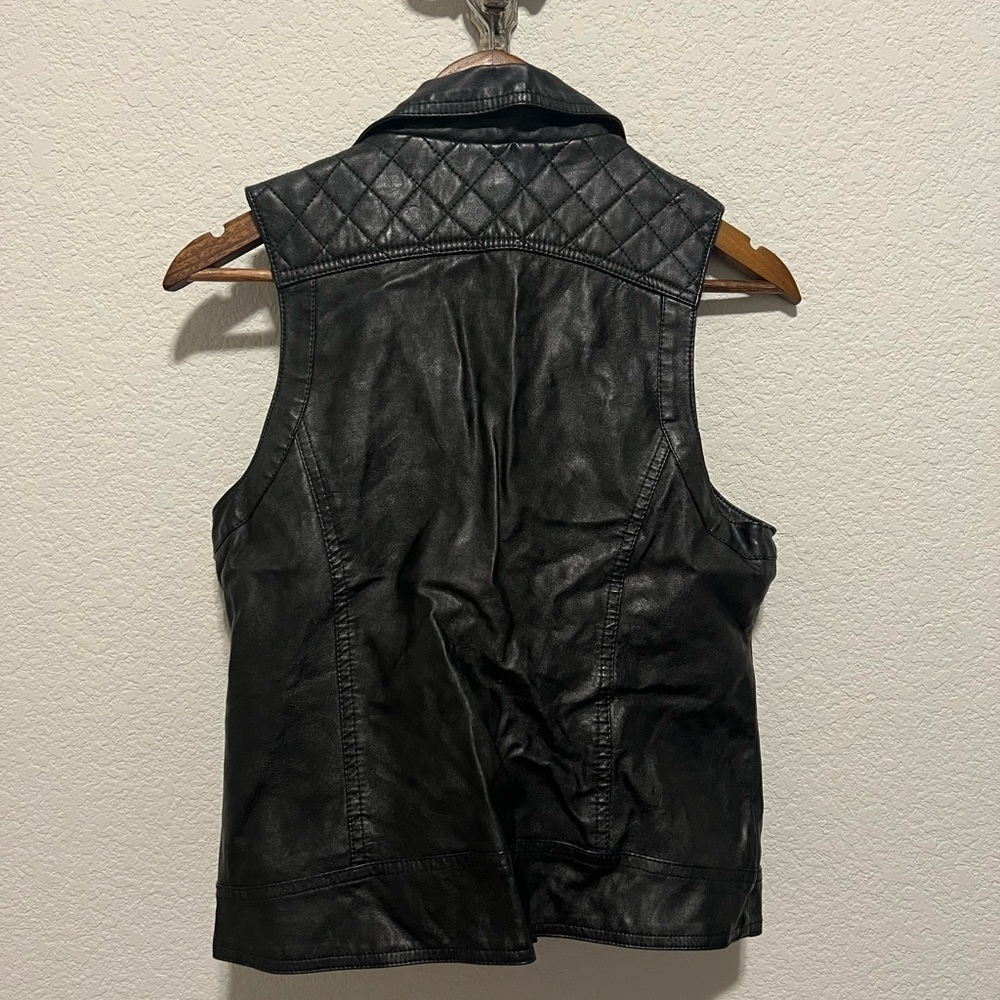Jeans by Buffalo Faux Leather Black Biker Vest - Picture 5 of 5